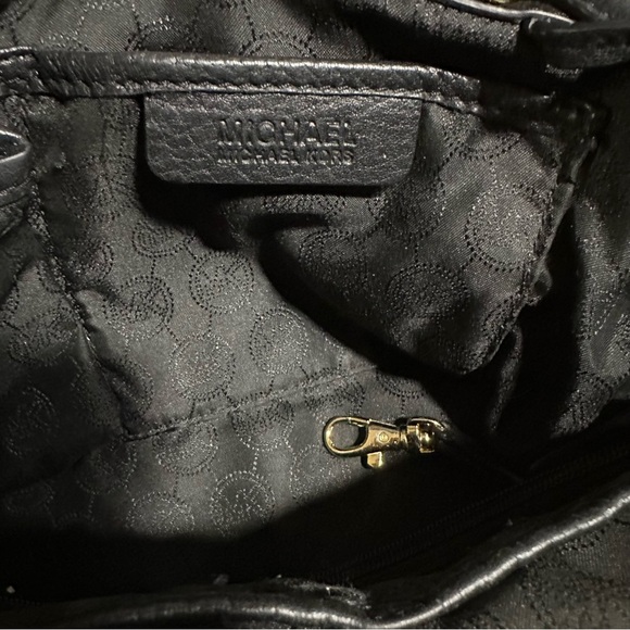 Michael Kors Soft  Black Leather Gold Metal Hardware Satchel Tote Handbag Purse - Picture 8 of 15